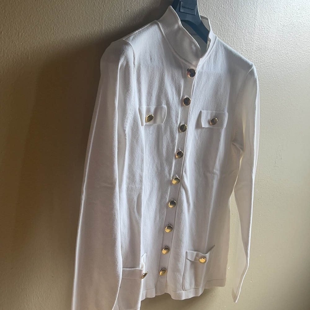 Cardigan - Picture 2 of 9